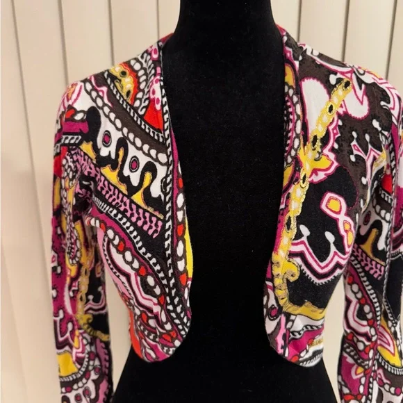 Cache Multicolor Patterned Top - Picture 2 of 8